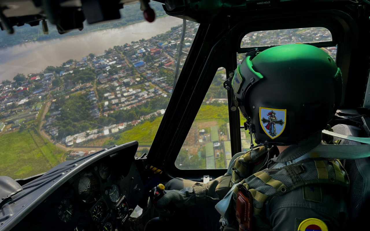En la Semana Mayor su Fuerza Aérea despliega sus aeronaves en el marco de la Campaña Viaje Seguro