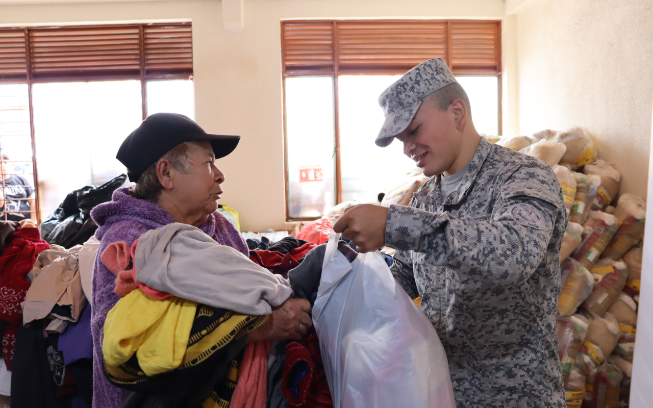 Acciones solidarias benefician familias afectadas por inundaciones en Facatativá Cundinamarca