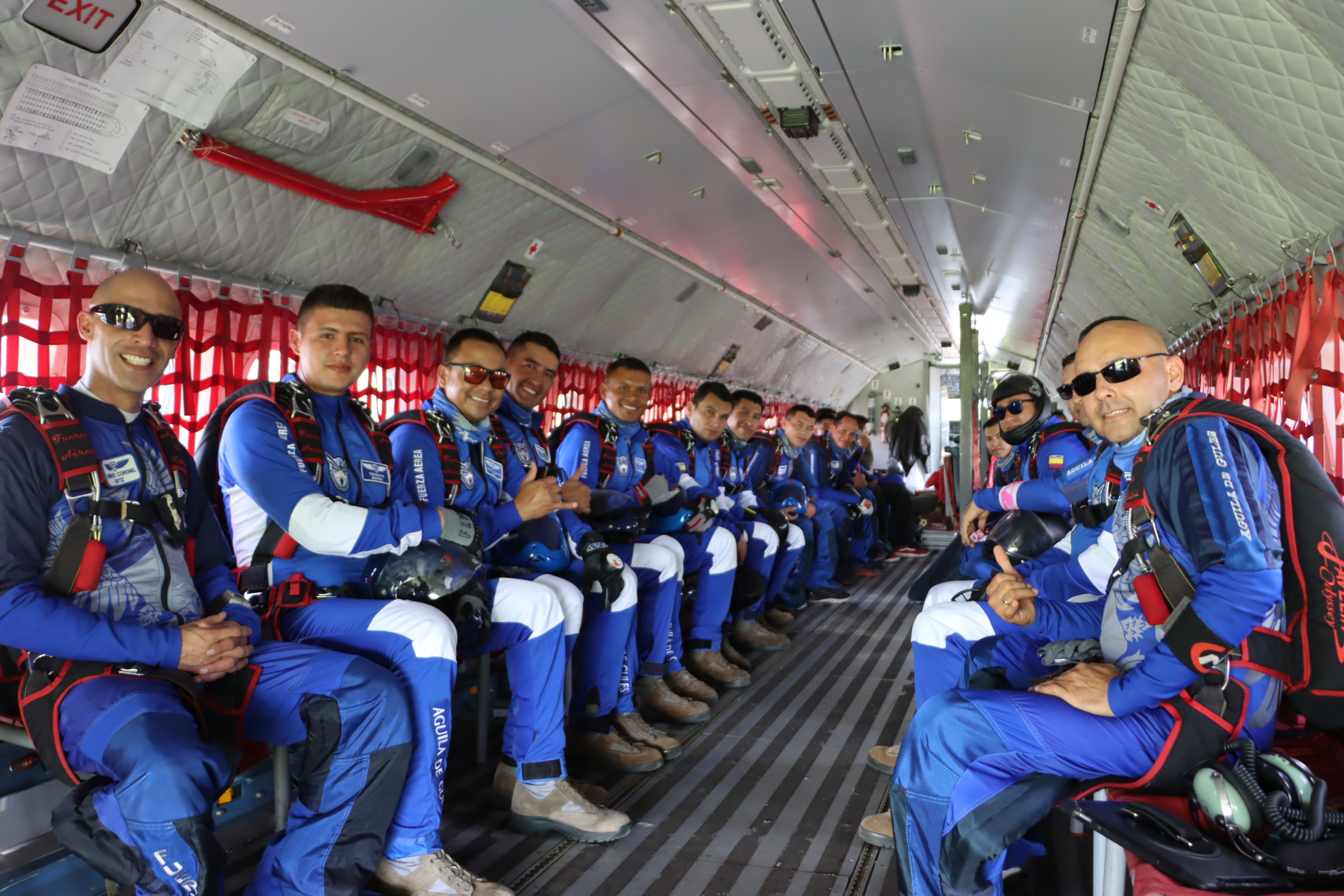 Equipo Águila de Gules de la Fuerza Aérea participaron en el Air Fest Flandes 2022