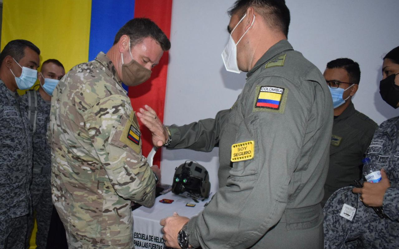 Visita geoestratégica del Chief Master Sergeant de la Fuerza Aérea Estadounidense al CACOM 4 Visita geoestratégica del Chief Master Sergeant de la Fuerza Aérea Estadounidense al CACOM 4