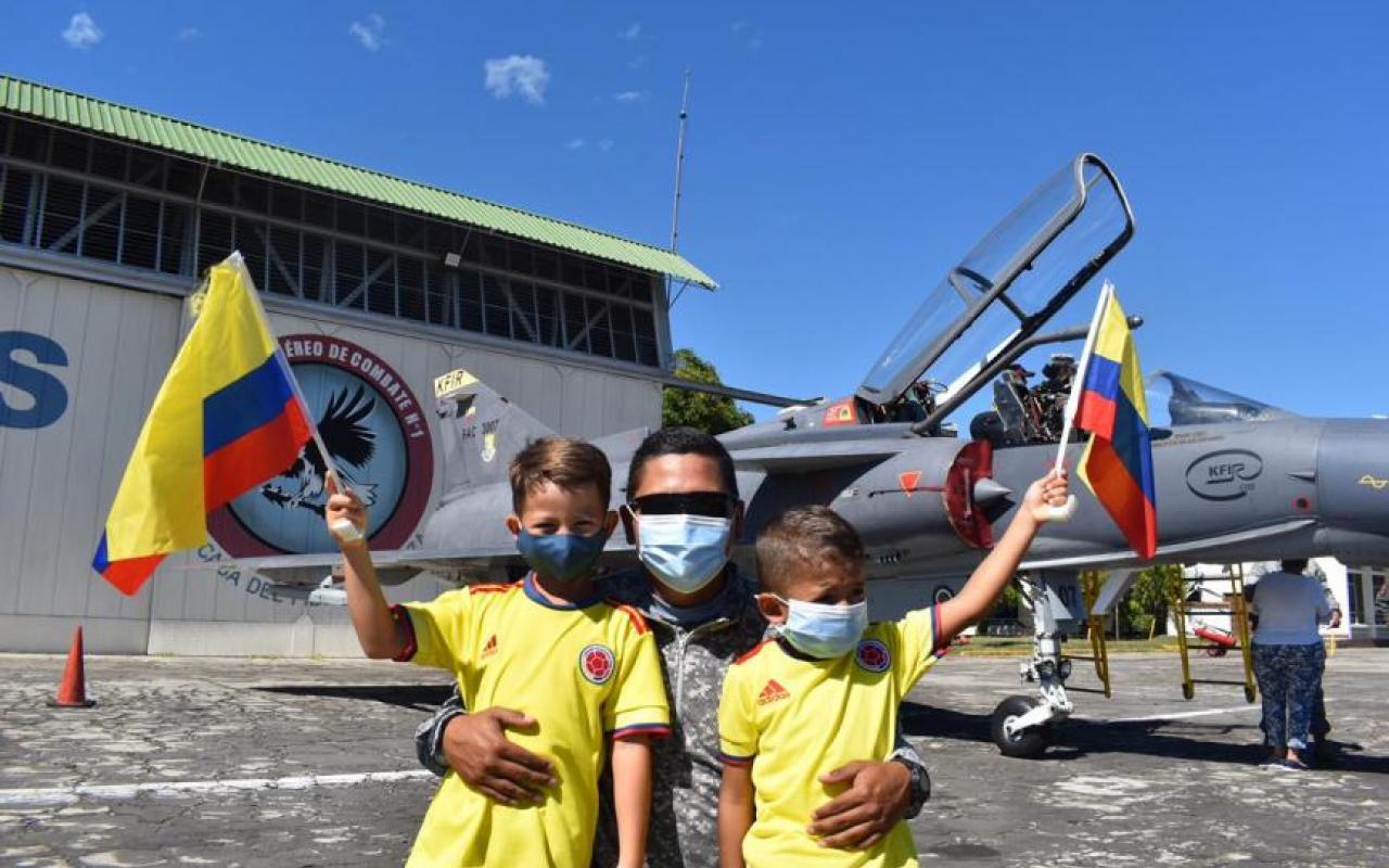 Niños de Puerto Salgar, Cundinamarca disfrutan de ‘Así se va a las estrellas’